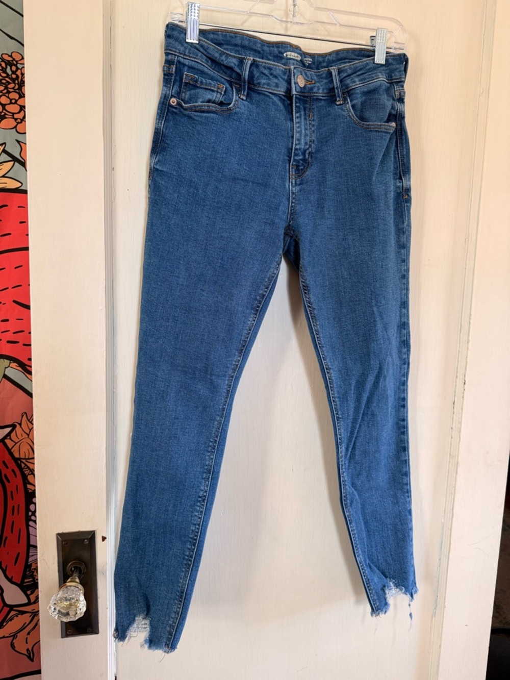 Old Navy Rockstar Super Skinny Ankle Medium Blue Distressed Ankle Skinny Jeans